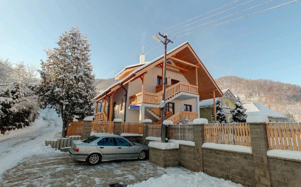 Rekreacny Dom Vyhne Apartment Exterior photo